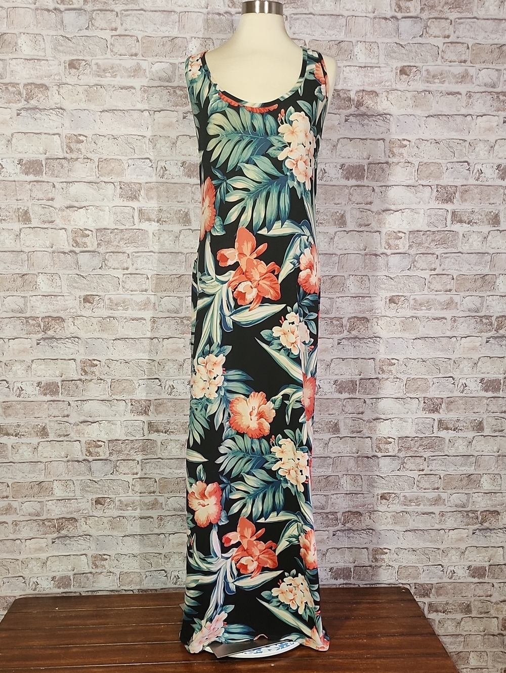 Derek Heart Sliced Back Tropical Maxi Dress M 🌺